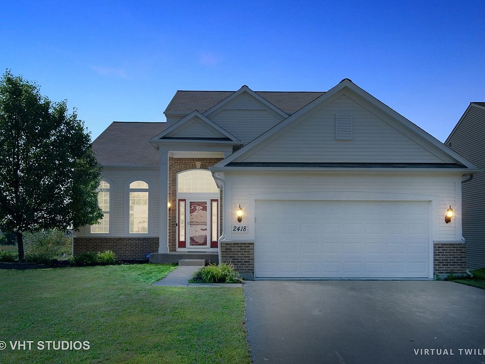 1st image of 2418 Woodside Dr