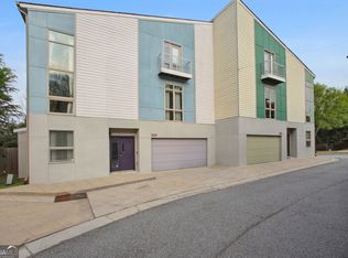 1374 Rietveld Row NW, Atlanta, GA 30318