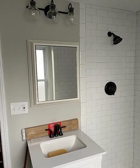209 Richmond Ave #3 — Photo 5