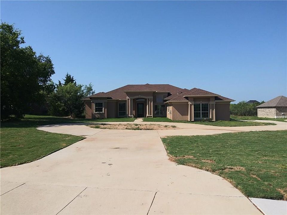 1st image of 1024 Lighthouse Ct