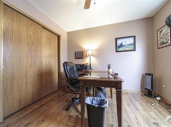 1913 E 30th St Lawrence, KS listing photo #5