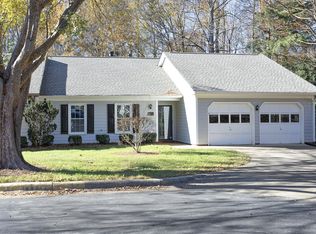 2710 Cottage Cir, Raleigh, NC 27613