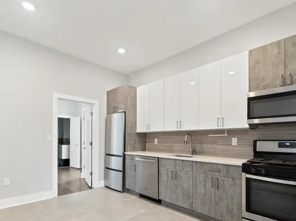 21 Hancock Avenue image 5 of 22