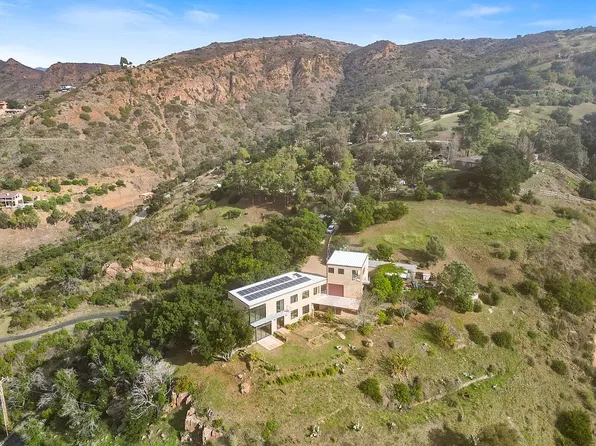 9901 Chumash Trl, Malibu, CA 90265