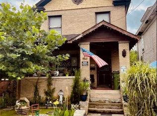 1407 1/2 Jackson St, Charleston, WV 25301