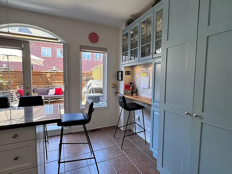 116 Evans Ave #2 — Photo 7