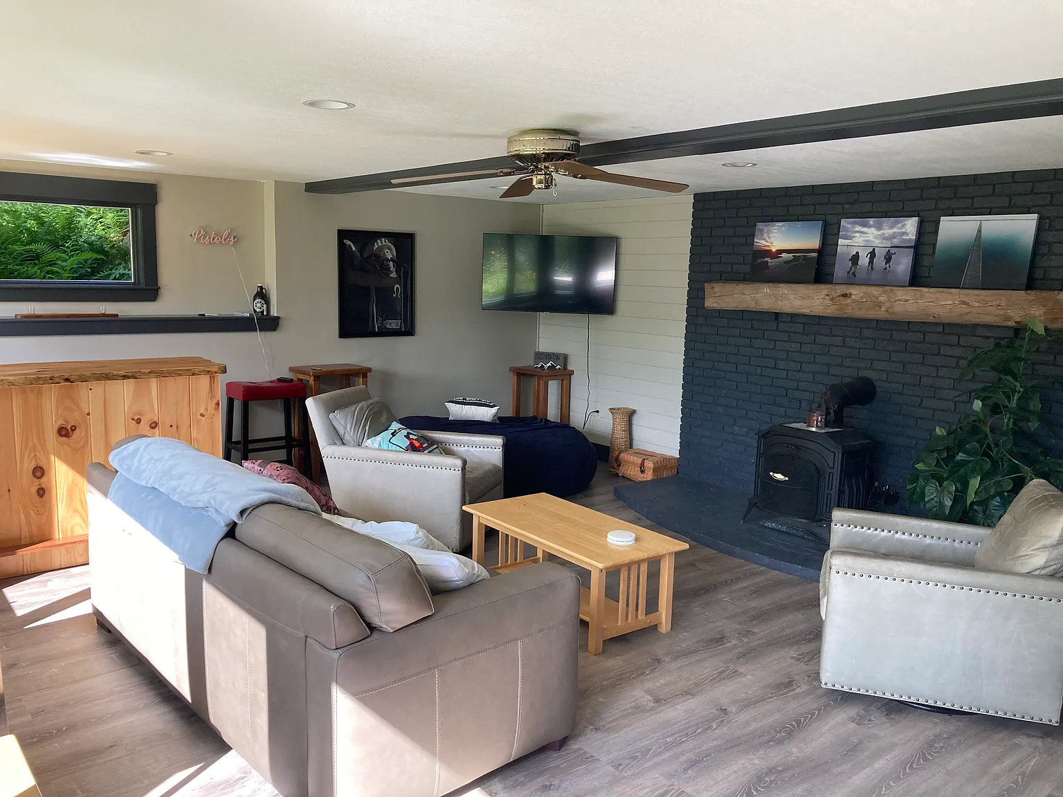 4 bed, 4181 sqft, $4,500 — Photo 4