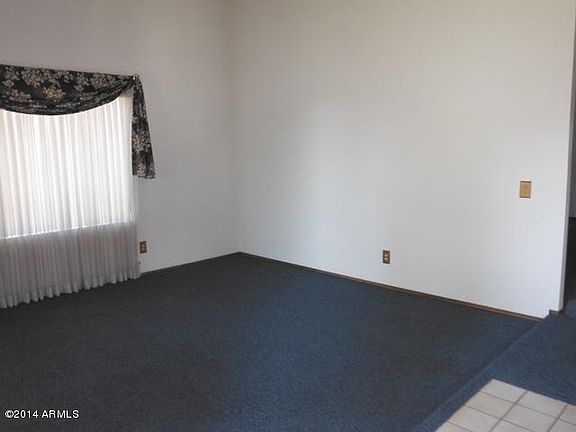 4th image of 433 E Hale St
