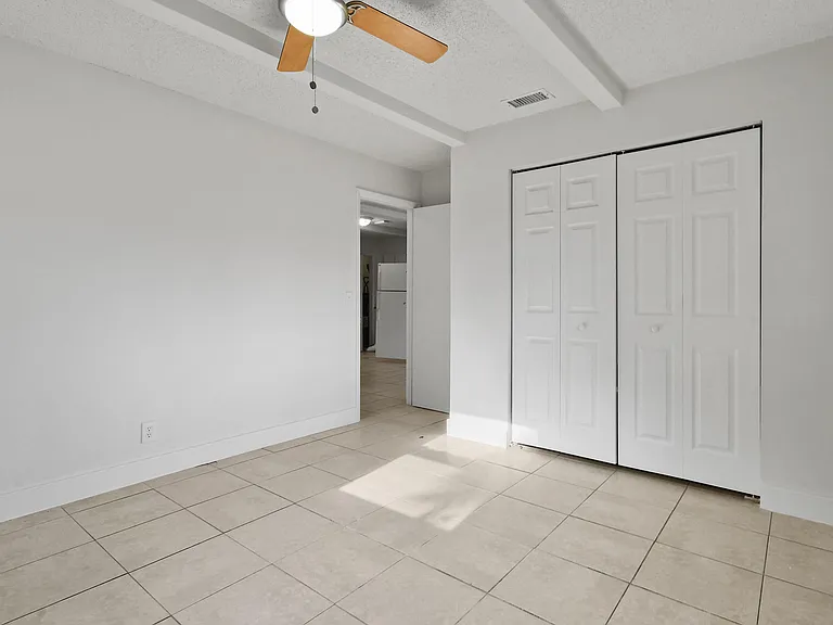 8401 SE Sunset St — Photo 13