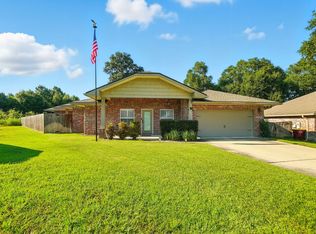 212 Eleases Xing, Crestview, FL 32536