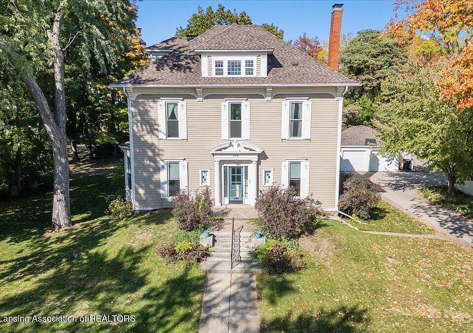 1st image of 318 W Williams St