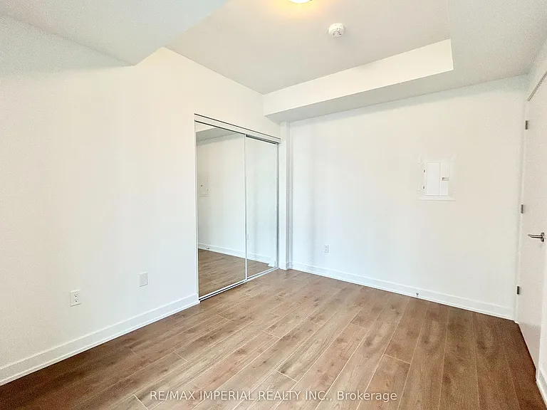 5858 Yonge St #712 — Photo 8