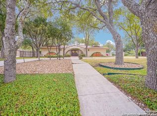 506 Crestway Dr, Windcrest, TX 78239