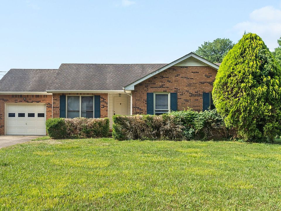 1st image of 3449 Melrose Dr