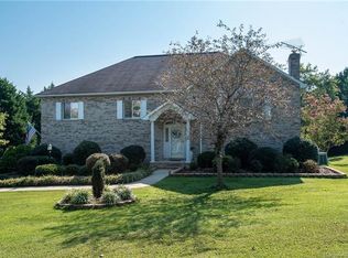 809 Deal Farm Ln, Taylorsville, NC 28681