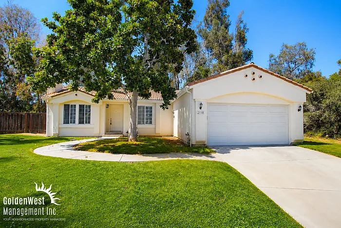 3 bed, 2.0 bath, 1200 sqft, $3,600 — Photo 1