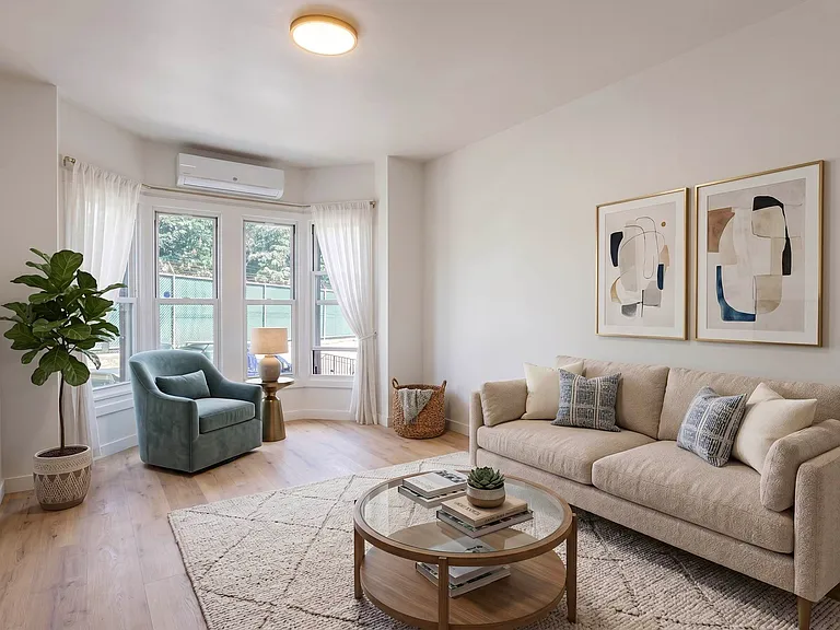 75 Stewart St #1 — Photo 1