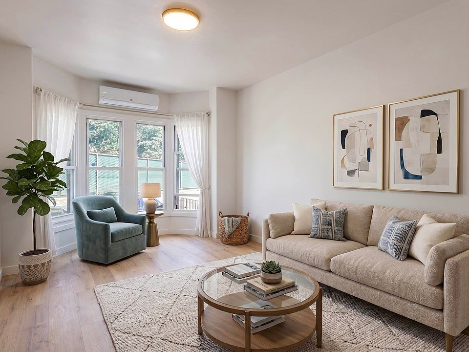 1st image of 75 Stewart St #1
