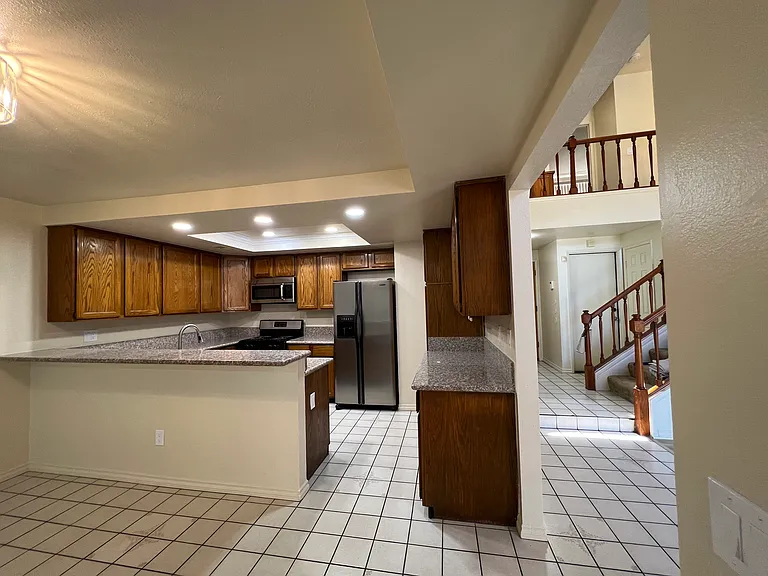 3652 Agate Way — Photo 6
