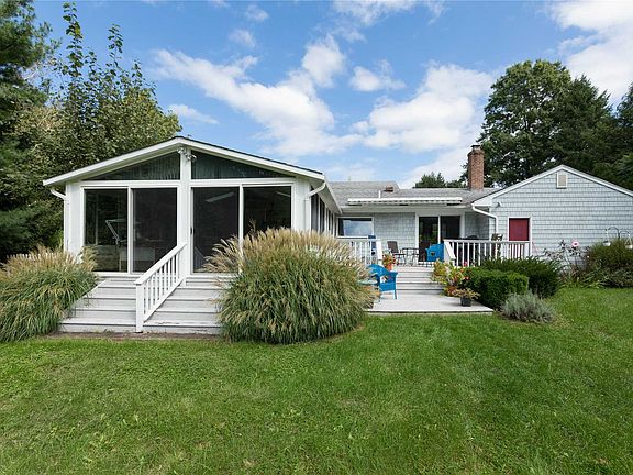 2nd image of 129 Promenade Dr