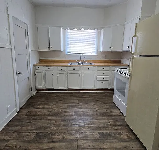 711 W Centennial Ave — Photo 5