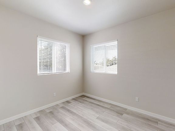 5th image of 7427 S D St #202