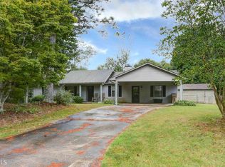 5607 Pinewood Dr #2, Flowery Branch, GA 30542