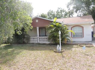 5418 Golden Dr, Tampa, FL 33634