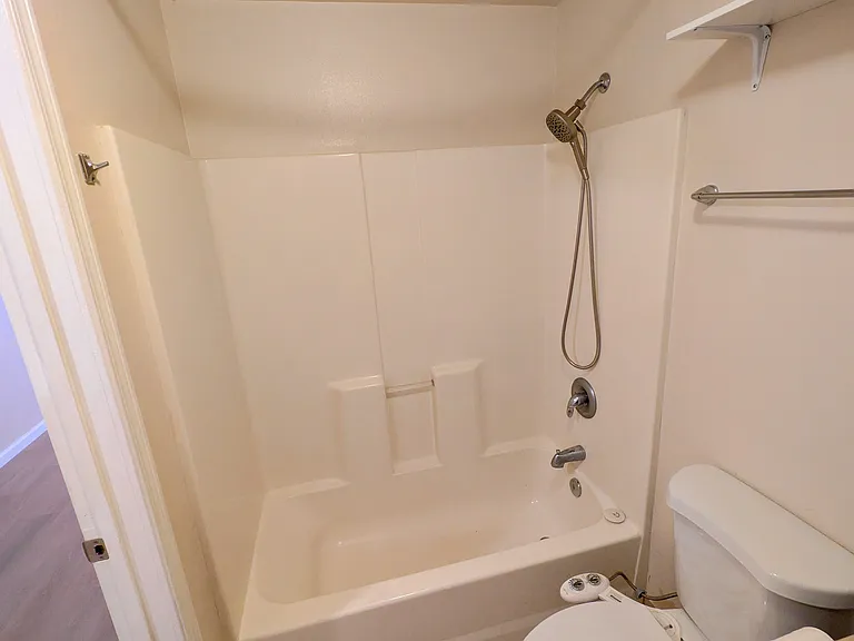 10613 Sheridan Ave S — Photo 20
