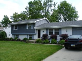 1485 Oakridge Dr, Bucyrus, OH