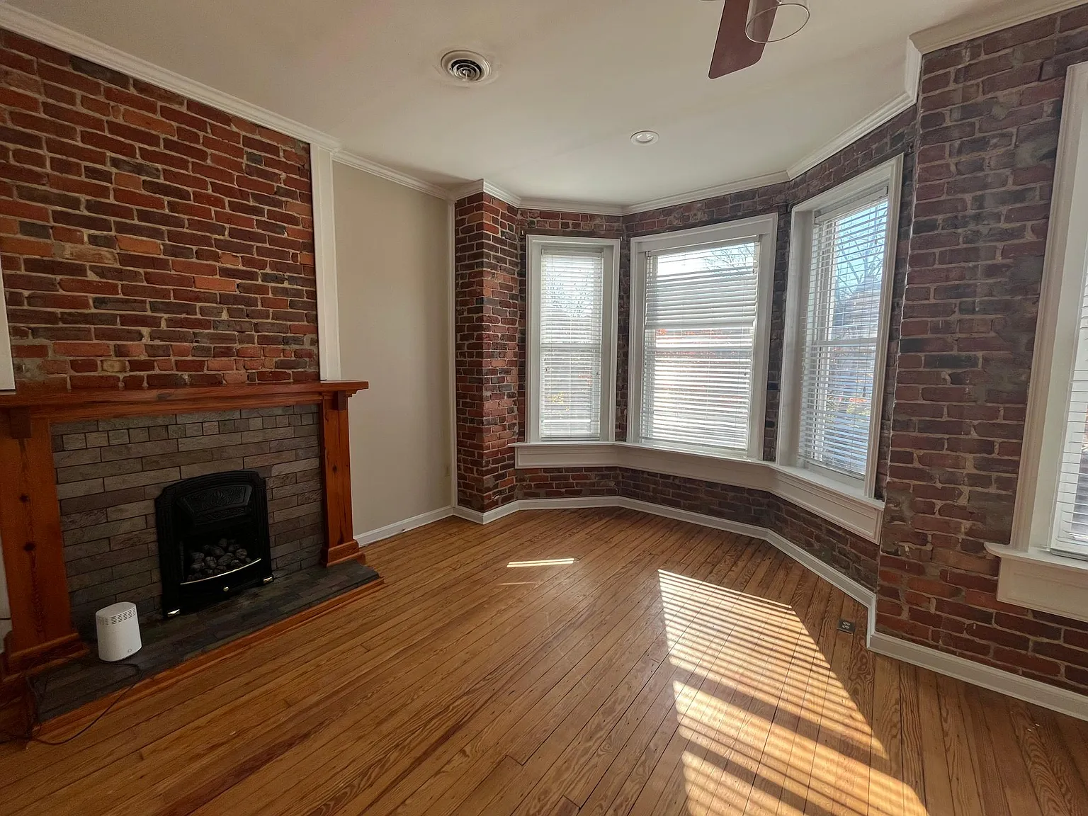 2 bed, 1450 sqft, $2,175 — Photo 4