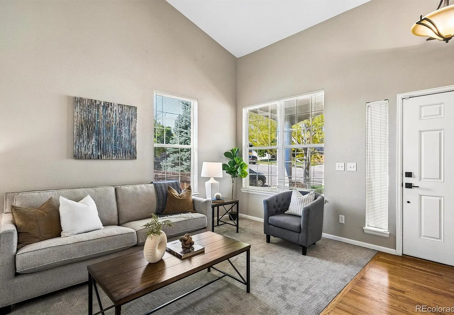 4 bed, 4.5 bath, 3827 sqft, $3,795 — Photo 4