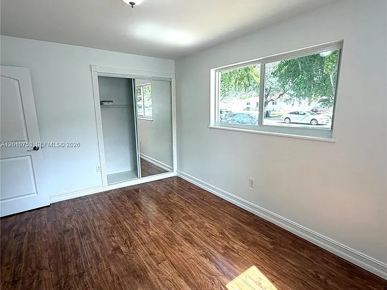 6472 Johnson St — Photo 8