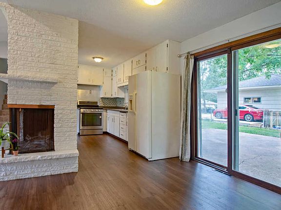 5th image of 6625 Winnetka Ave N