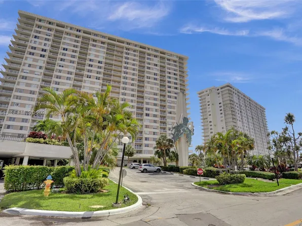 300 Bayview Dr #Penthouse 10, Sunny Isles Beach, FL 33160