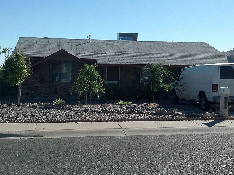 1st image of 9604 N 15th Pl