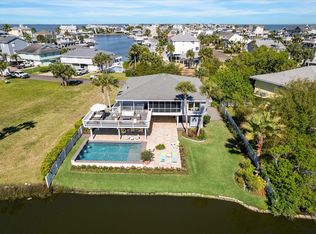 14021 Grambo Blvd, Galveston, TX 77554