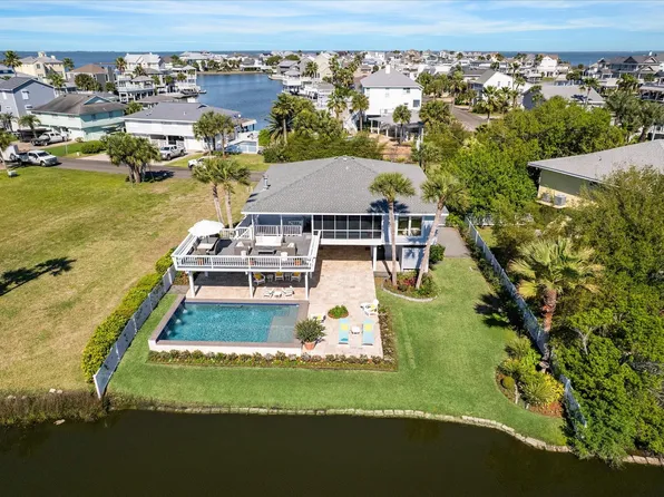 14021 Grambo Blvd, Galveston, TX 77554