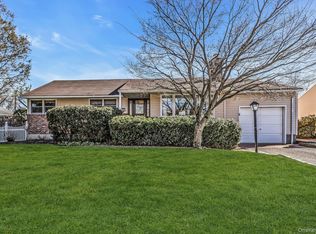 2 Nancy Court, Glen Cove, NY 11542