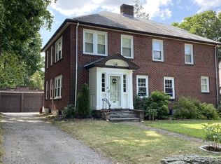116-118 Elgin St, Newton, MA 02459