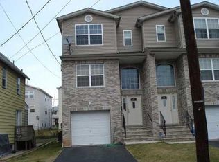 42 Randolph St, Carteret, NJ 07008