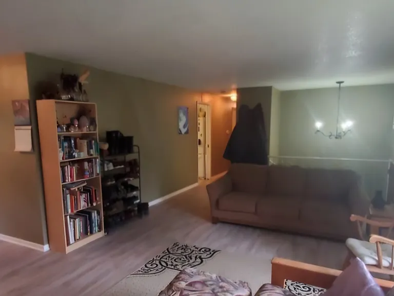1500 SE Eastwood Ct #5 — Photo 7