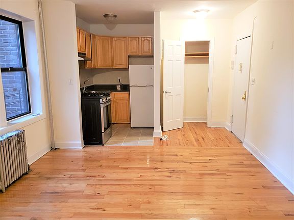 3rd image of 2-4 Berkeley Ave #3E