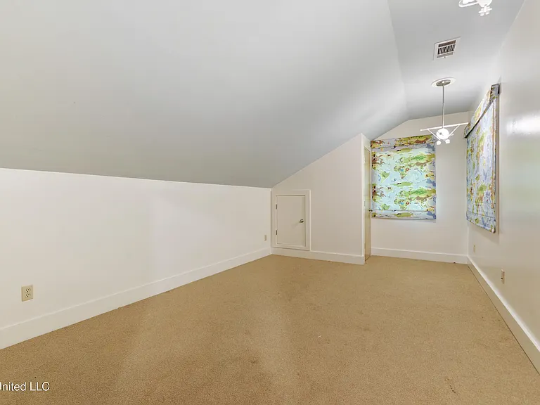 1220 Sunset Ave — Photo 25