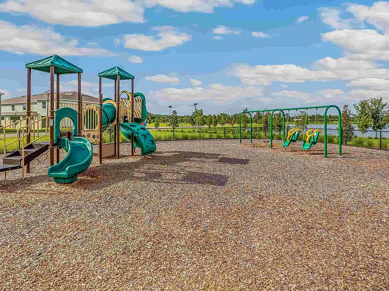17510 Spanish Oak Loop — Photo 32