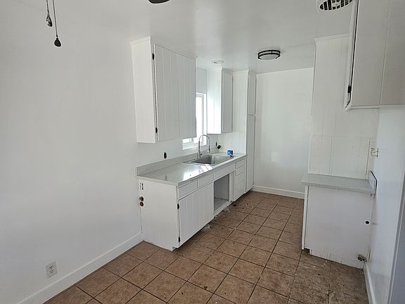 2nd image of 2218 W Imperial Hwy #4