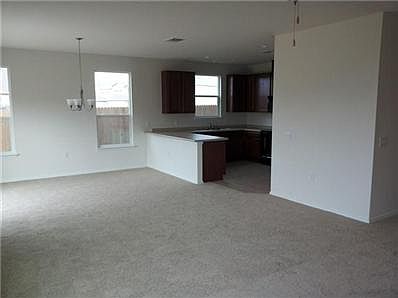 5th image of 13405 Guarnere Dr
