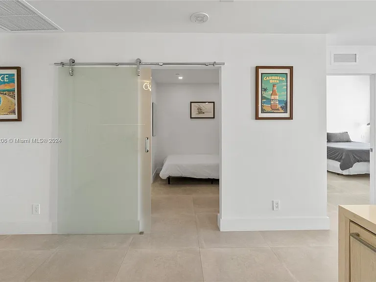 100 Lincoln Rd #1608 — Photo 10