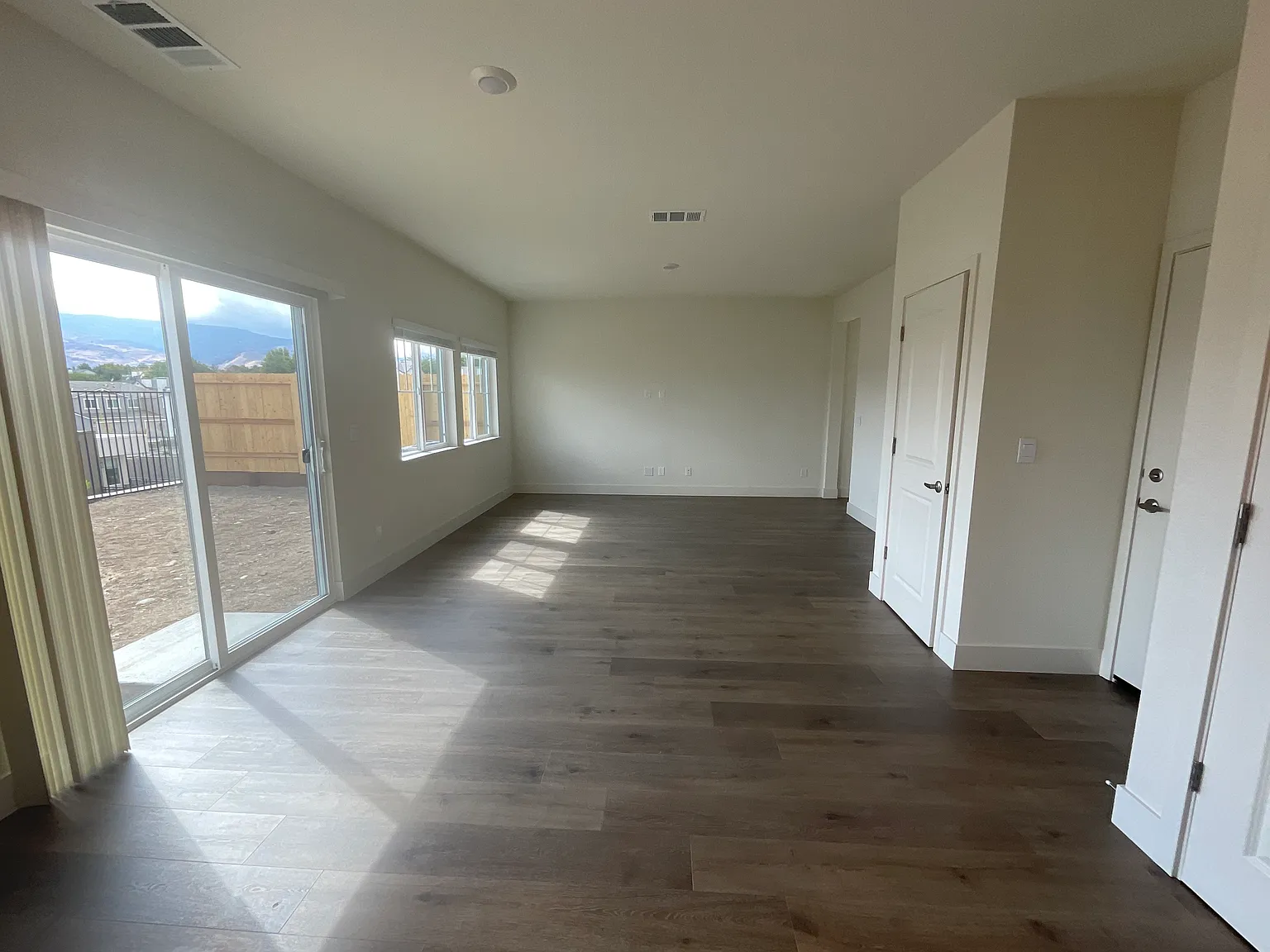 4128 Scenic Dr — Photo 4