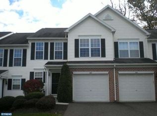 707 Red Rock Cir, Royersford, PA 19468